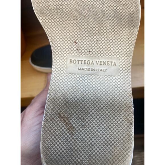 Bottega Veneta Loafers - Picture 9 of 13